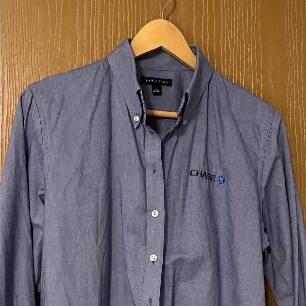 Chase bank Lands' End Women’s Chambray Blue Button Down Shirt